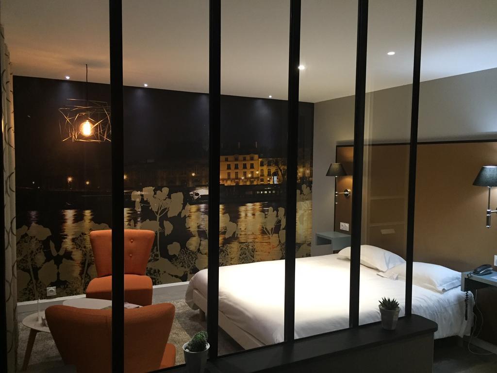 Le Privilege Châteaubourg 외부 사진